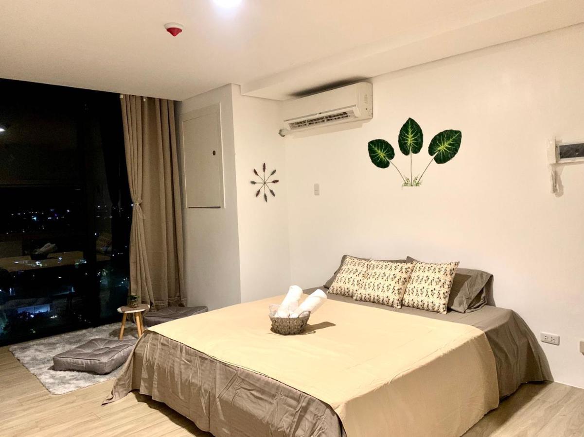 Condo In Cebu City Meridian With Netflix And Wifi, Near Ayala And It Park U03 Buitenkant foto